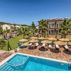 Halkidiki Greek Pride ηotel And Skala Fourkas